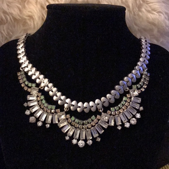 Jewelry - Stella & Dot Vintage Belle Silver Necklace